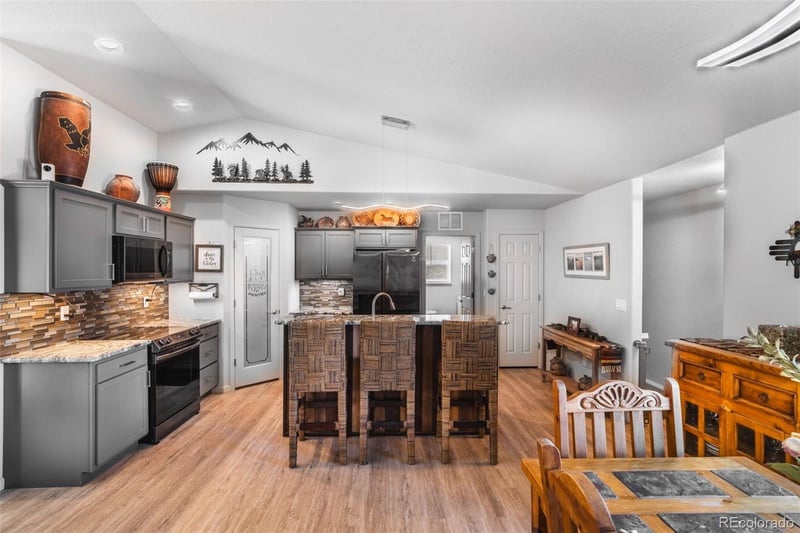 486 Greenhorn Dr, Canon City, CO 81212