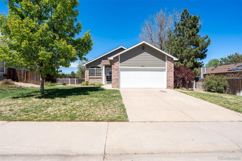 17461 Bellewood Cir, Aurora, CO 80015
