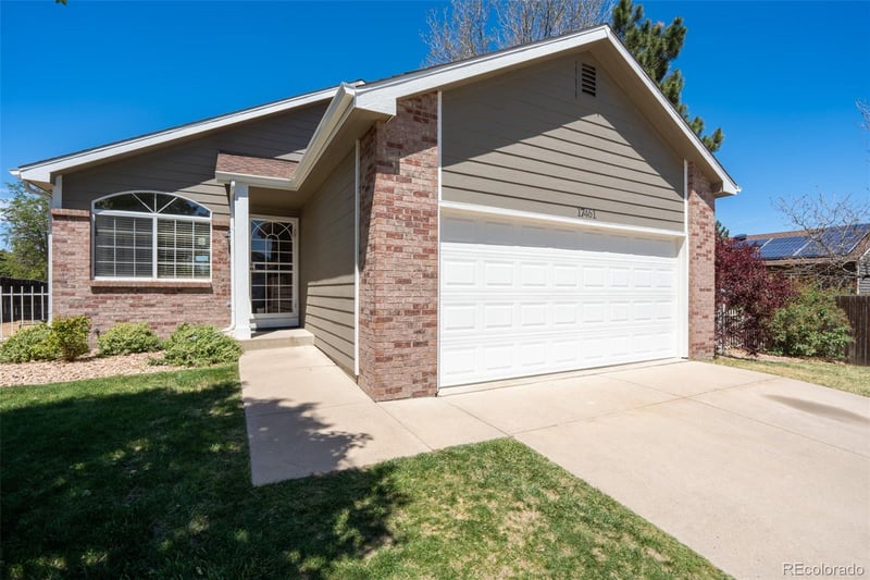 17461 Bellewood Cir, Aurora, CO 80015