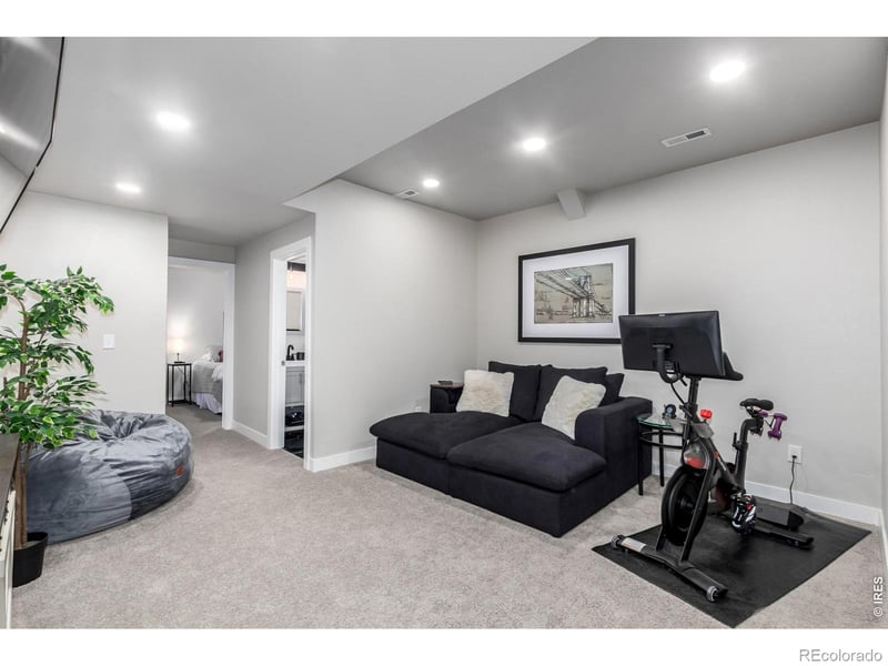 1440 67th Ave, Denver, CO 80221