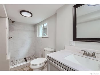 921 12th Ave, Greeley, CO 80631