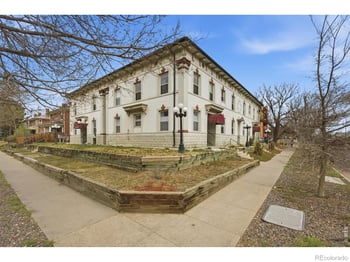 610 Logan St #7, Denver, CO 80203