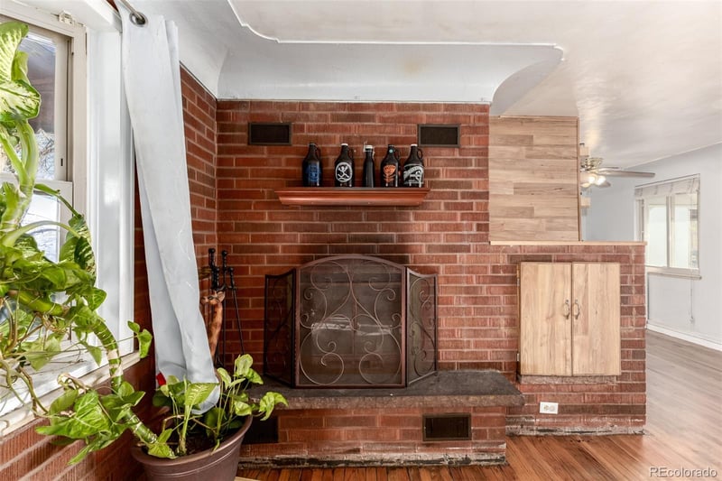 5637 Wyandot St, Denver, CO 80221