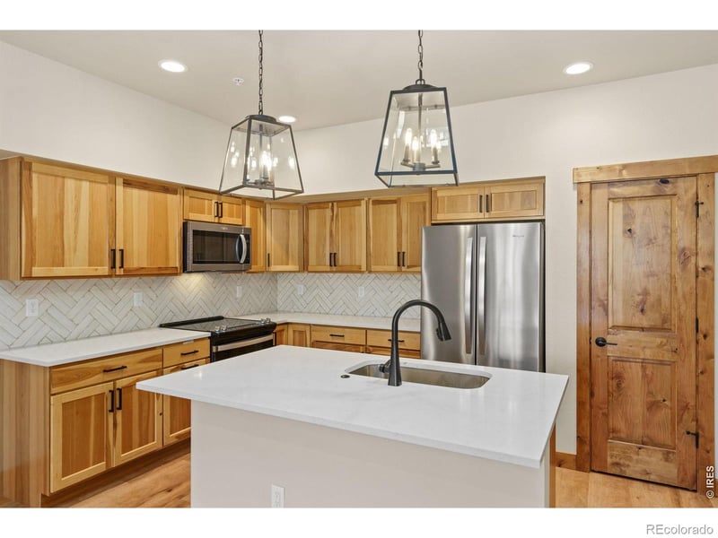 1720 Continental Peaks Cir, Estes Park, CO 80517