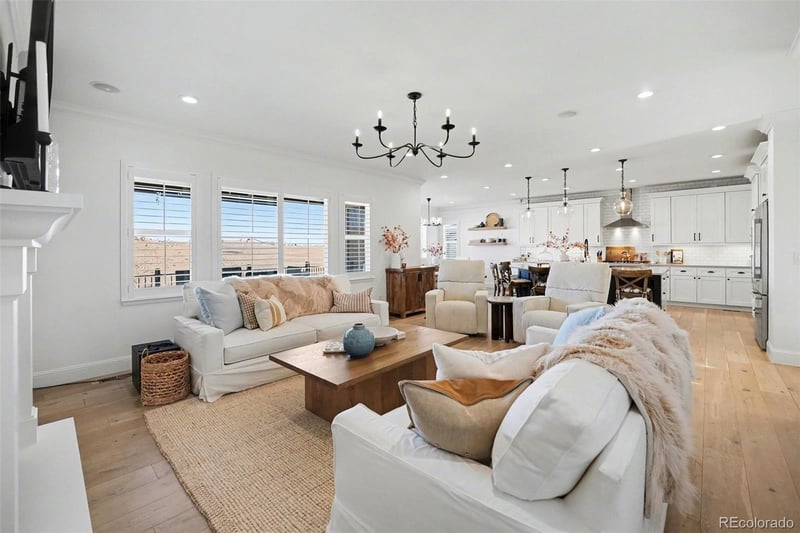 17757 87th Ave, Arvada, CO 80007