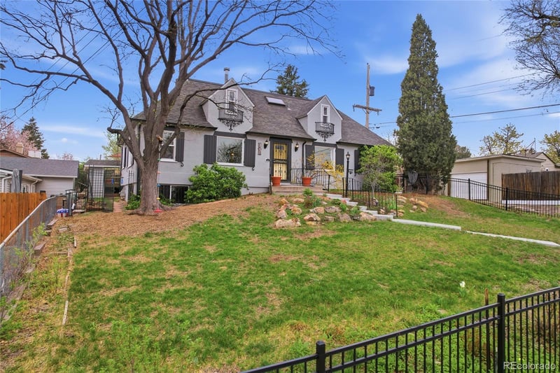 1810 W Exposition Ave, Denver, CO 80223
