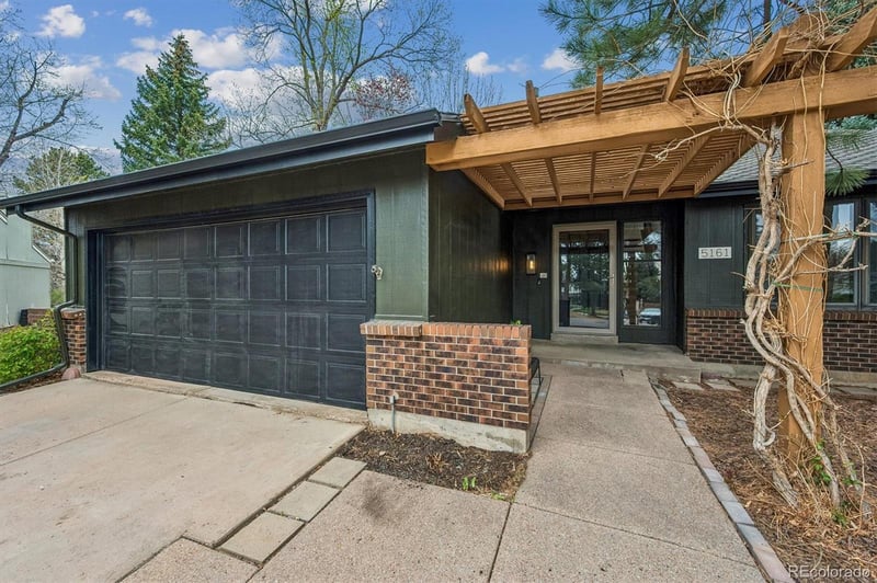 5161 E Fair Dr, Centennial, CO 80121
