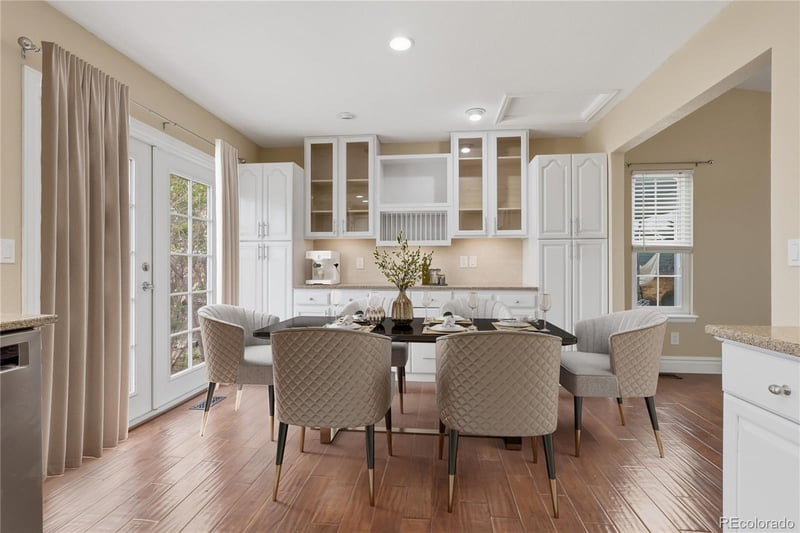 301 Mountain Cloud Cir, Highlands Ranch, CO 80126