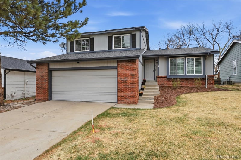 301 Mountain Cloud Cir, Highlands Ranch, CO 80126