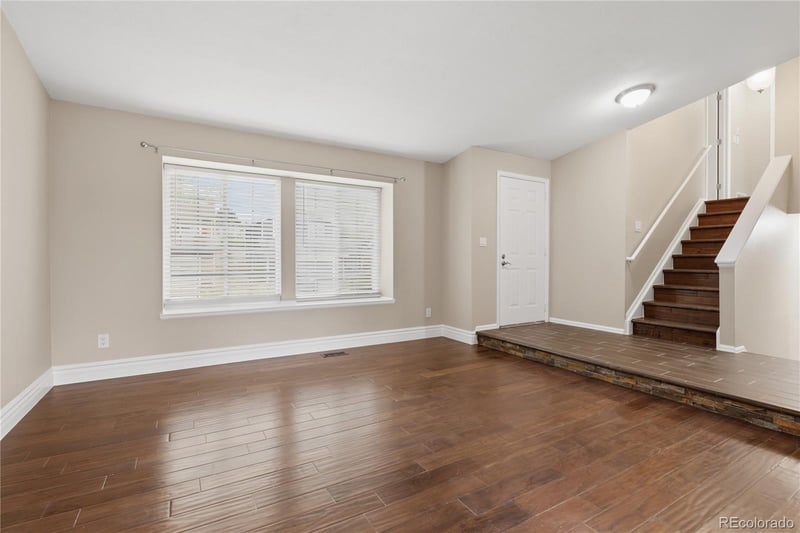 301 Mountain Cloud Cir, Highlands Ranch, CO 80126