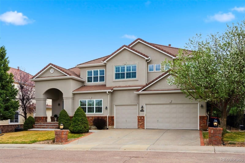 10250 Longview Dr, Lone Tree, CO 80124