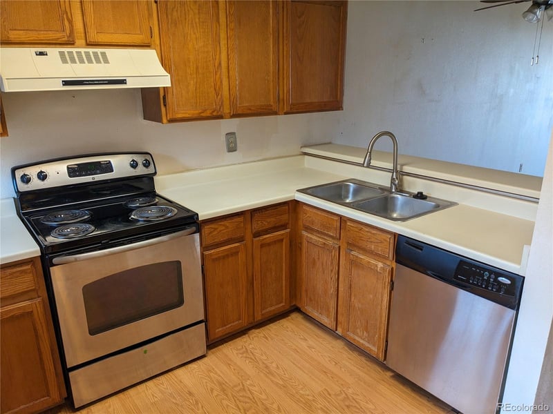 11149 17th Ave #104, Lakewood, CO 80215