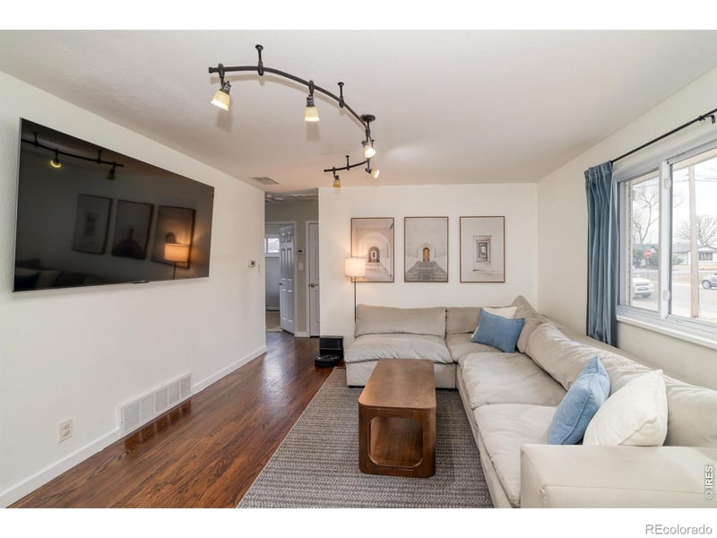 8430 Dawson Dr, Denver, CO 80229