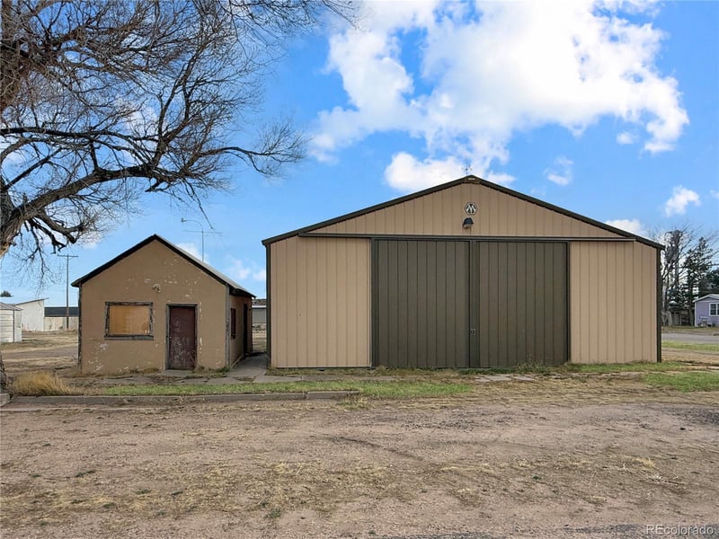 820 Front St, Arriba, CO 80804