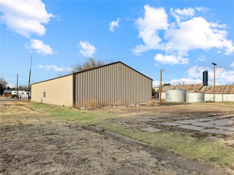 820 Front St, Arriba, CO 80804