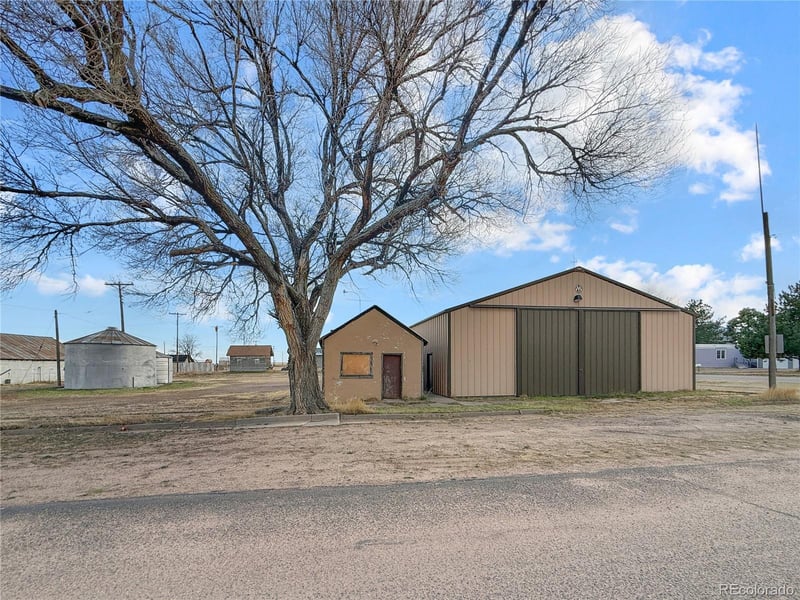 820 Front St, Arriba, CO 80804