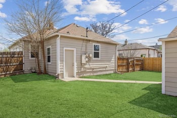 2037 Geneva St, Aurora, CO 80010