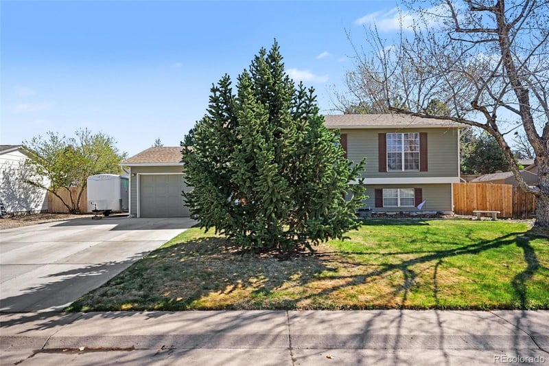 11528 Hot Springs Dr, Parker, CO 80138