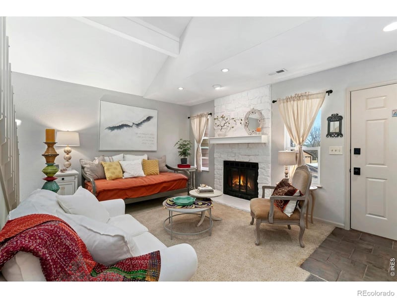 6238 Willow Ln, Boulder, CO 80301