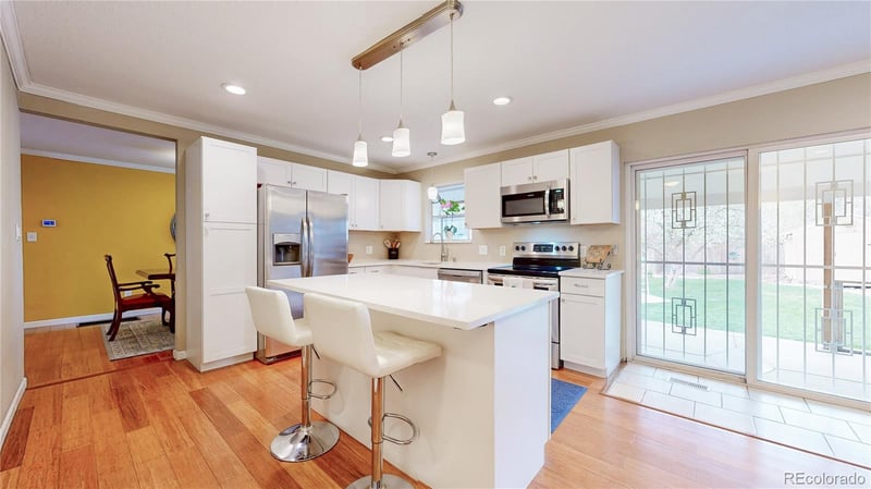 840 Welch St, Lakewood, CO 80401