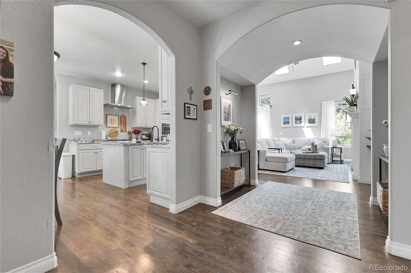 171 Columbine St, Larkspur, CO 80118