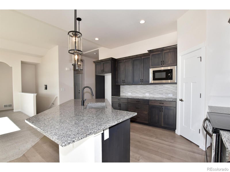 1145 Bitterroot Ct, Johnstown, CO 80534