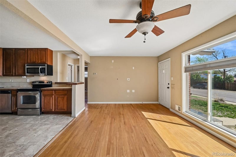 10823 Larson Dr, Northglenn, CO 80233