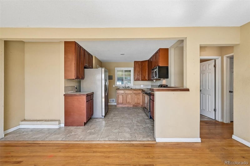 10823 Larson Dr, Northglenn, CO 80233