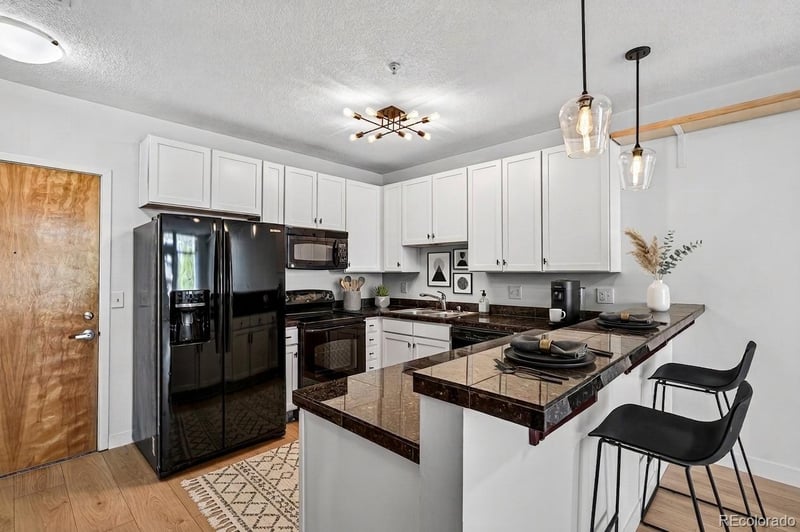 3101 Blake St #205, Denver, CO 80205