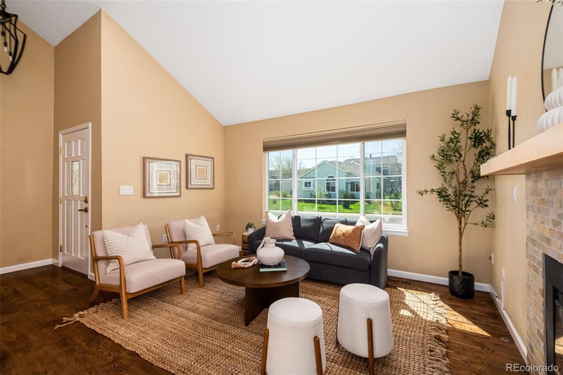 13827 65th Dr, Arvada, CO 80004