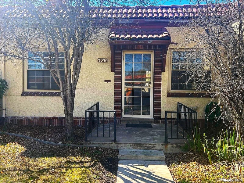 1425 Ivy St, Denver, CO 80220