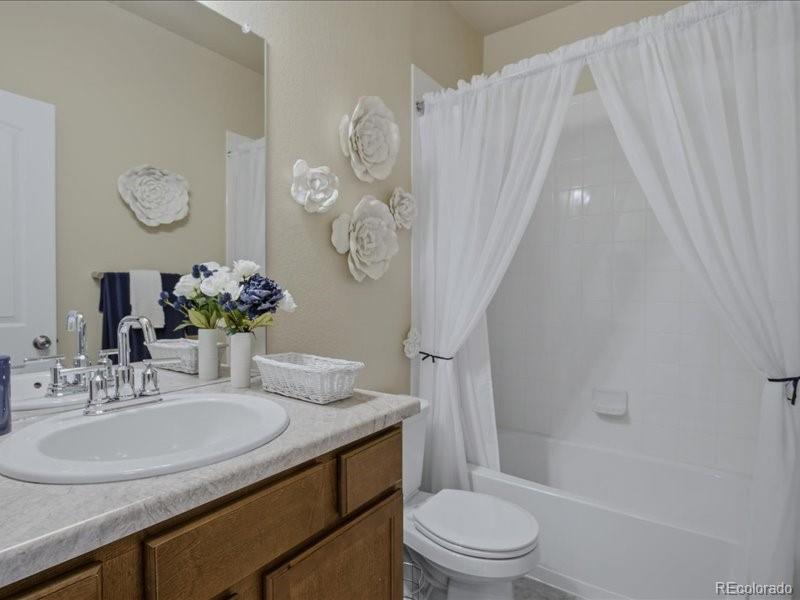 11852 Sandcastle Ct, Parker, CO 80138