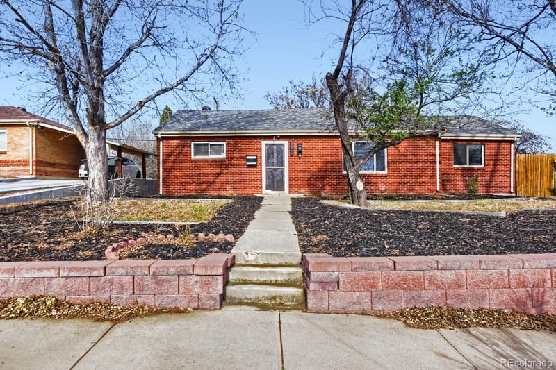 8861 Poze Blvd, Thornton, CO 80229