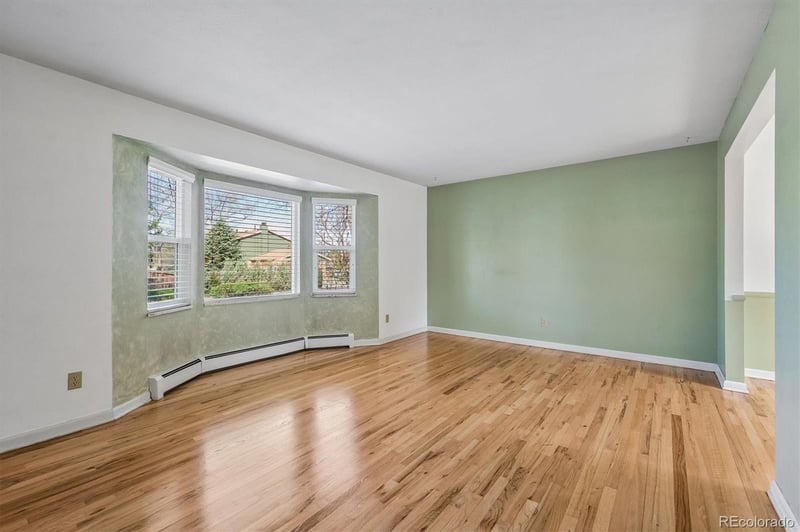 7062 Washington St, Littleton, CO 80122