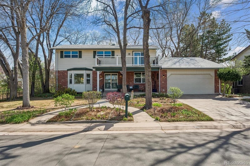 7062 Washington St, Littleton, CO 80122