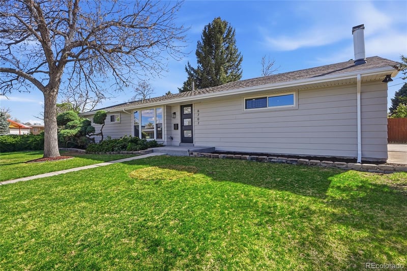 6707 Birch Way, Centennial, CO 80122
