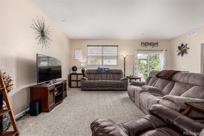 1305 Biloxi Ct, Aurora, CO 80018