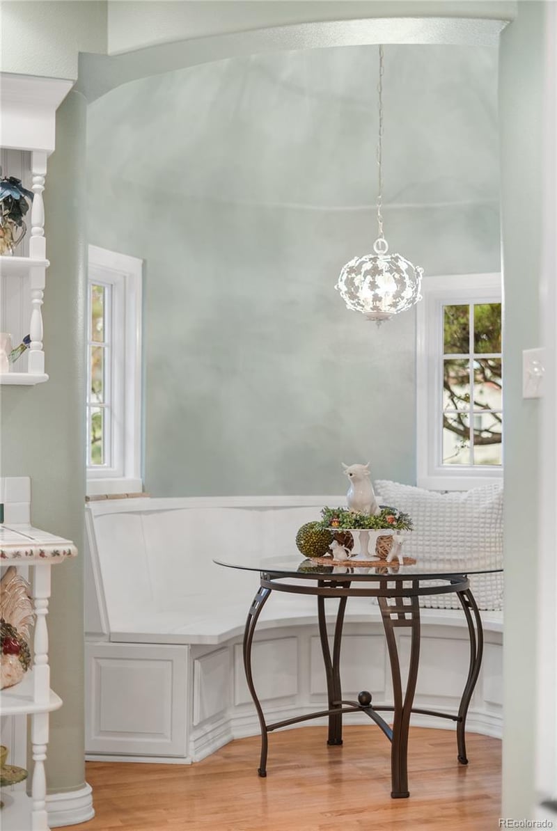 5530 6th Ave, Denver, CO 80220