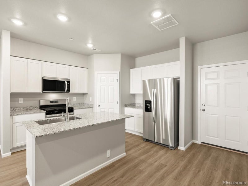 1596 Riverplace Dr #3, Windsor, CO 80550