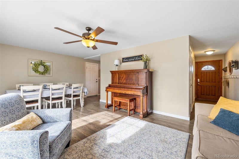 7172 Grant St, Centennial, CO 80122