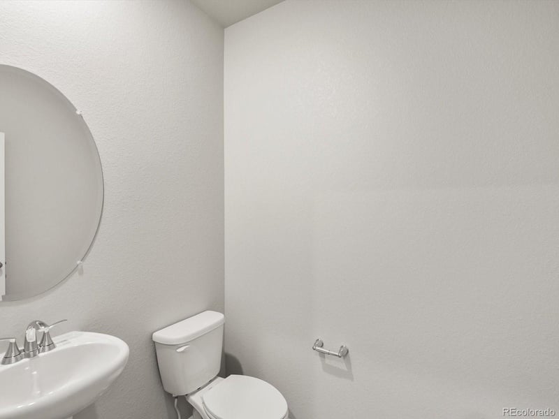 4631 Sunsplash Way, Johnstown, CO 80534