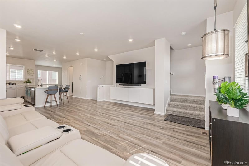 16586 Shoshone Pl, Broomfield, CO 80023