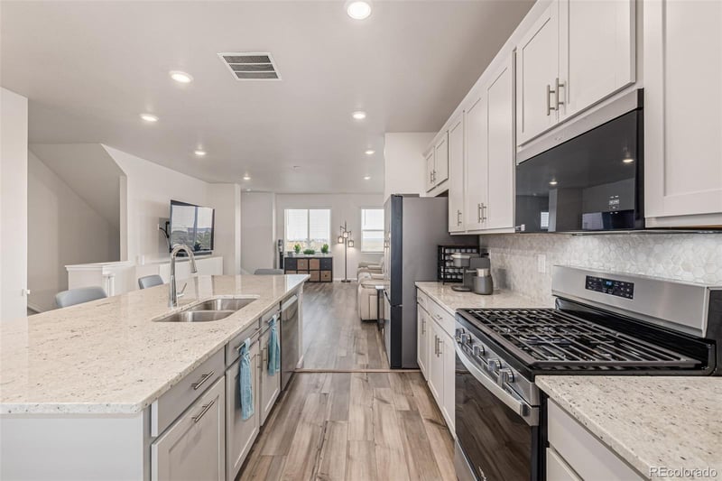 16586 Shoshone Pl, Broomfield, CO 80023