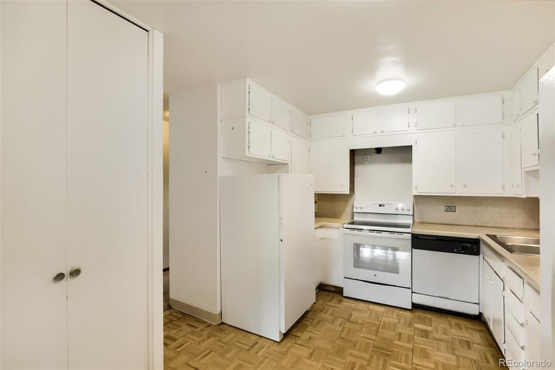 625 Clinton St #7B, Denver, CO 80247