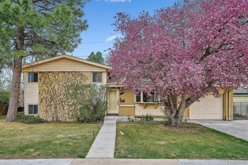 11110 60th Ave, Arvada, CO 80004