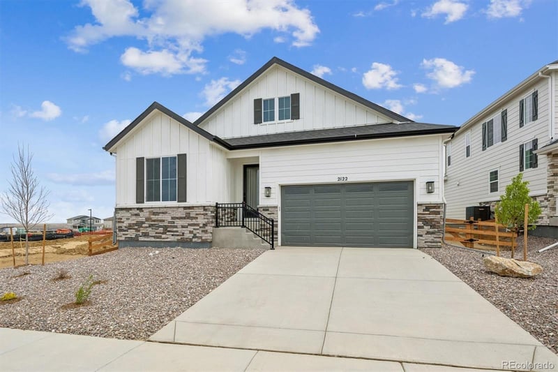 2122 Irvington St, Aurora, CO 80018