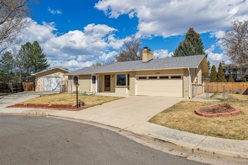 1727 Kennedy Ave, Loveland, CO 80538