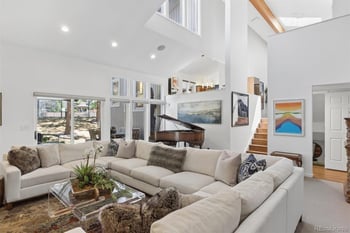 16 Beacon Hill Ln, Greenwood Village, CO 80111