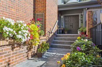 16 Beacon Hill Ln, Greenwood Village, CO 80111