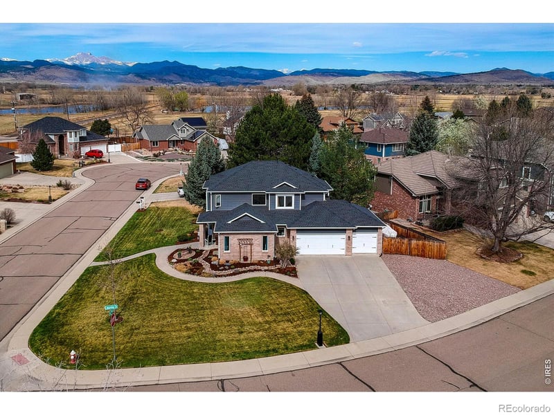 1204 Twin Peaks Cir, Longmont, CO 80503